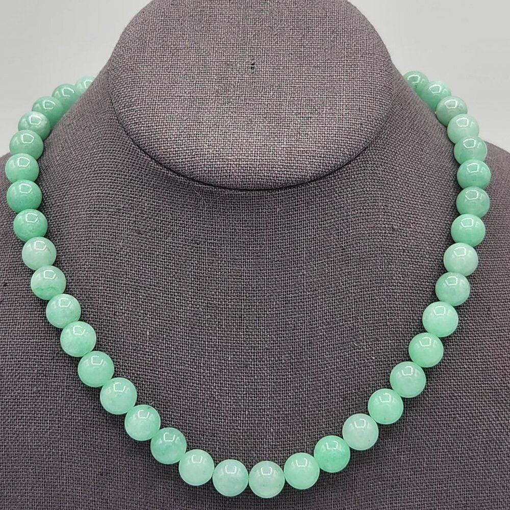 Natural Australian Jade Beaded Necklace 18 Inches Sterling Silver